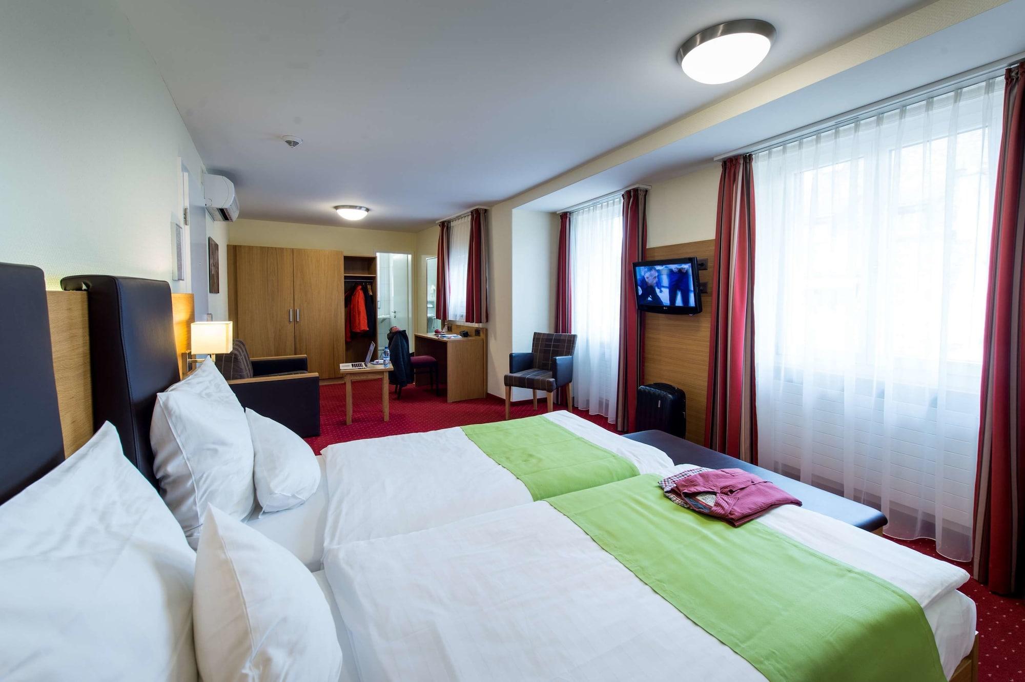 Best Western Plus Hotel Bahnhof Schaffhausen Eksteriør billede