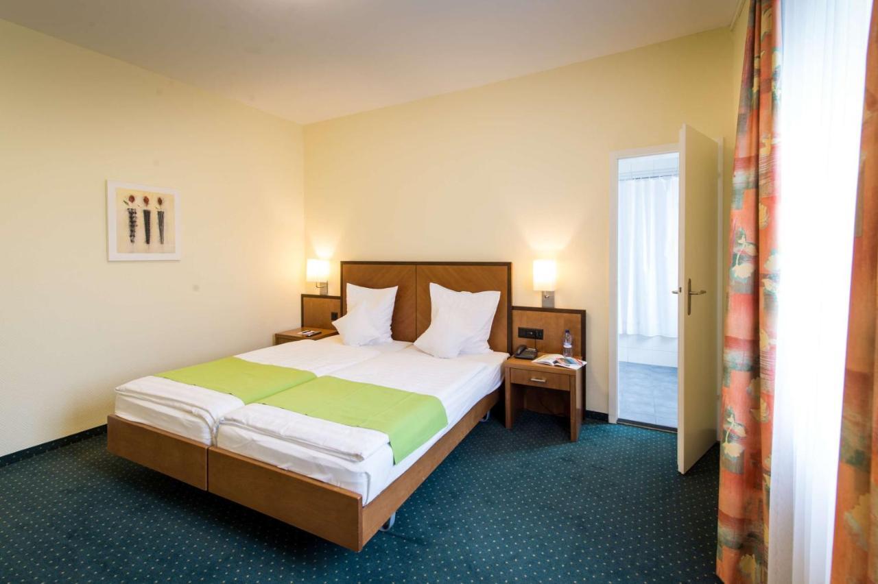 Best Western Plus Hotel Bahnhof Schaffhausen Eksteriør billede