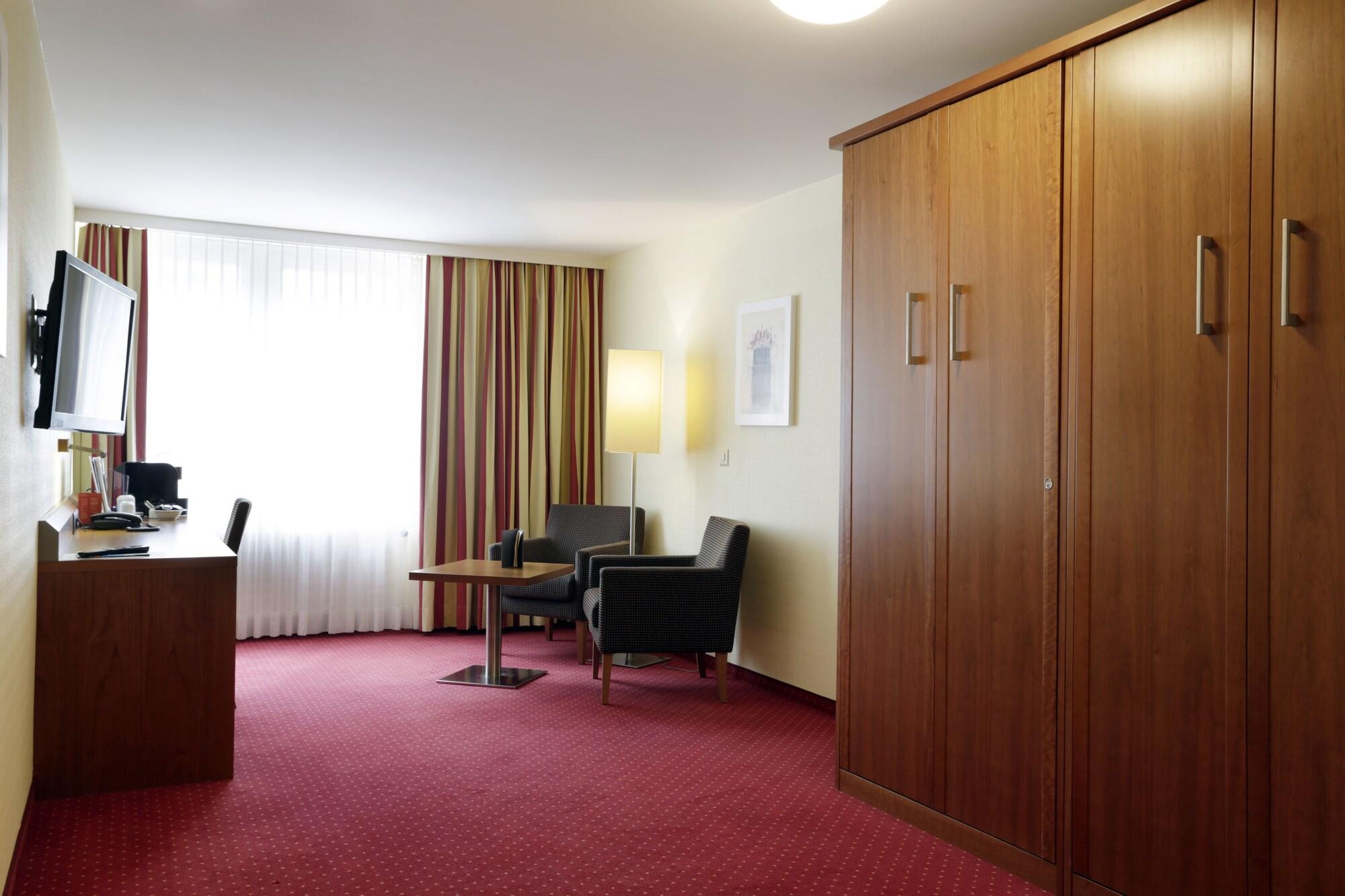 Best Western Plus Hotel Bahnhof Schaffhausen Eksteriør billede